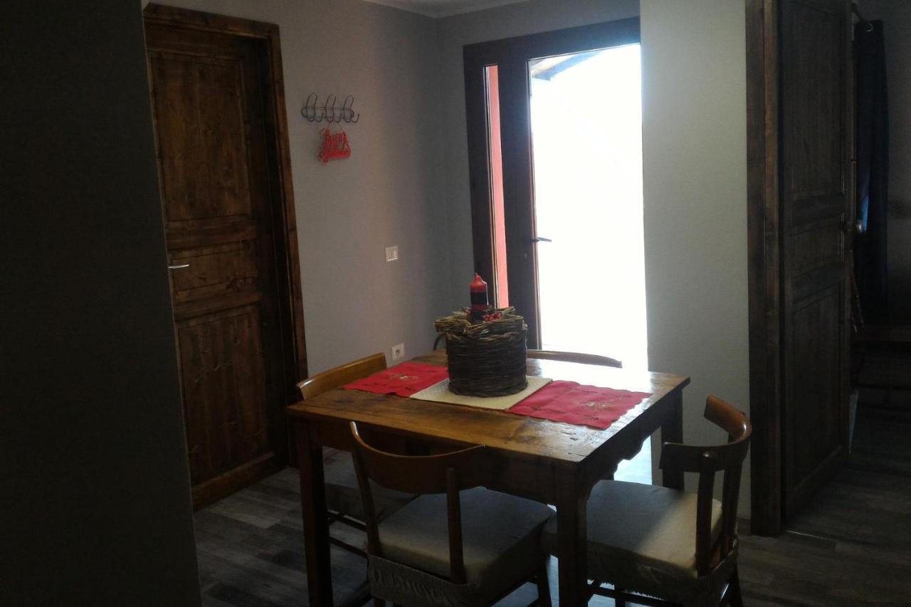 Corona Bed & Breakfast Сардара Екстер'єр фото