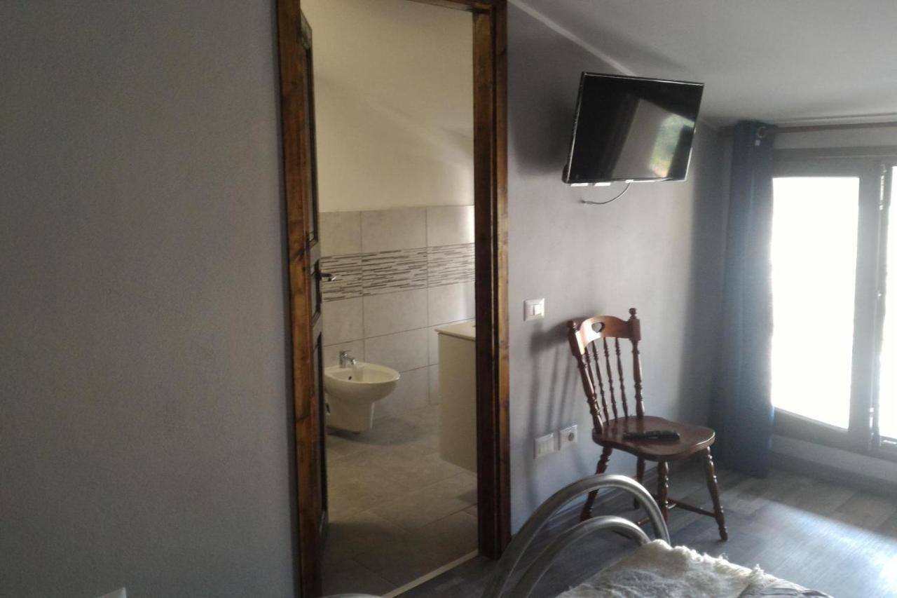 Corona Bed & Breakfast Сардара Екстер'єр фото